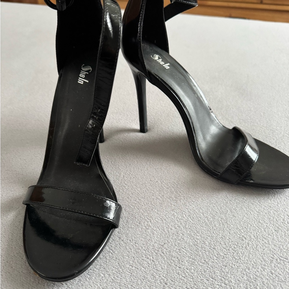 SHEIN Glossy Black Stiletto Heels